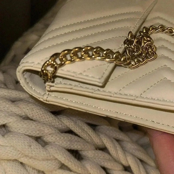 NWOT G’JUAN XAVIER Lux Designer Goddess Clutch Vtg Cream w/Burgundy Interior - Picture 13 of 16